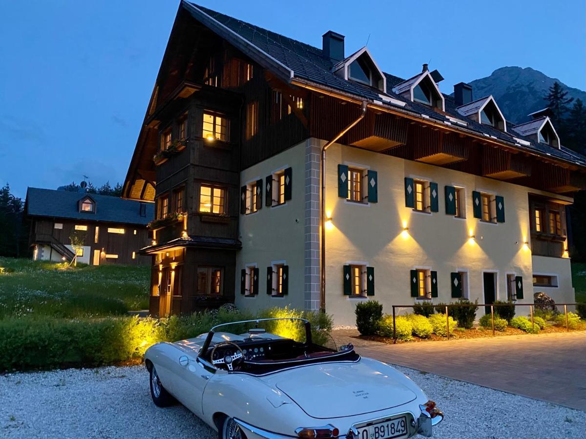 Natura Boutique Chalet Wellness Spa Dobbiaco Bagian luar foto