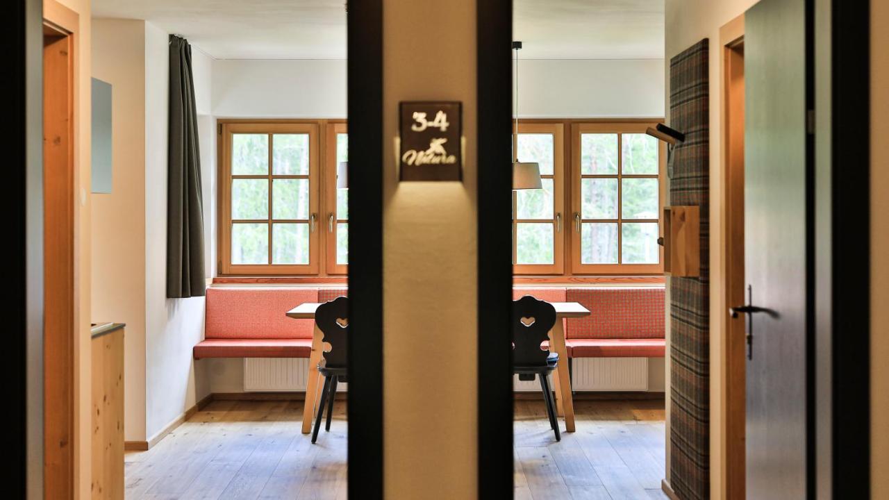 Natura Boutique Chalet Wellness Spa Dobbiaco Bagian luar foto