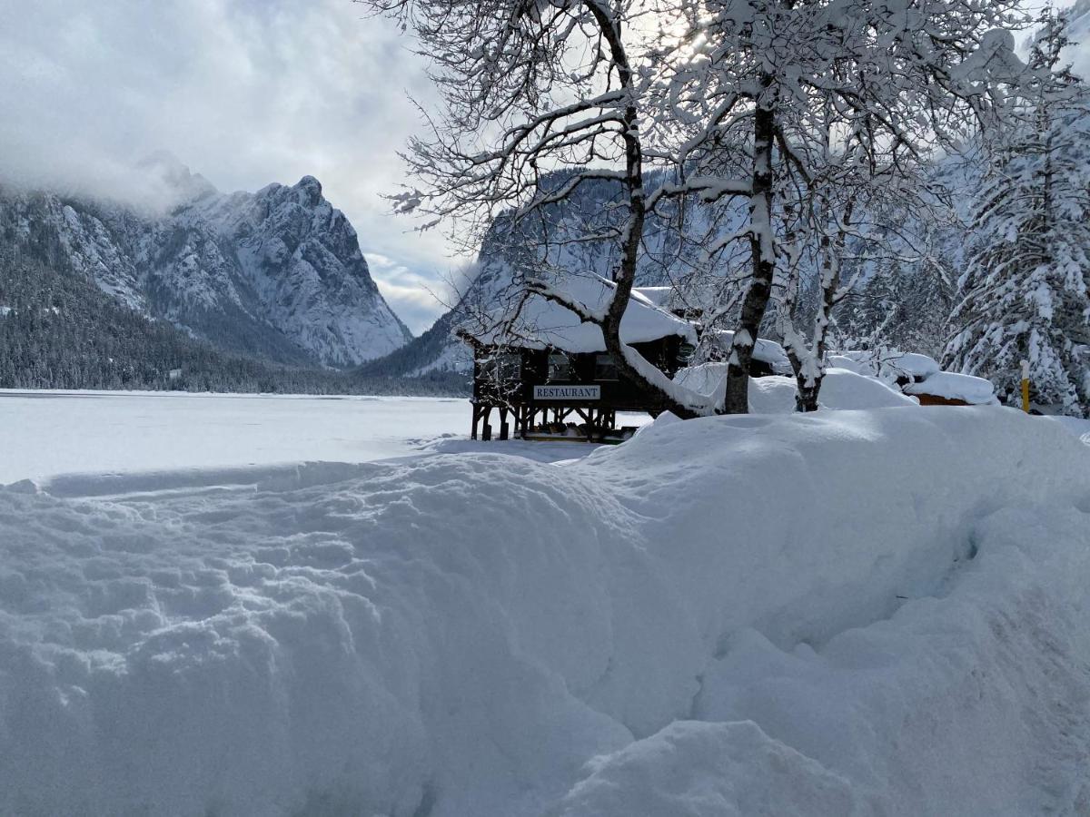 Natura Boutique Chalet Wellness Spa Dobbiaco Bagian luar foto
