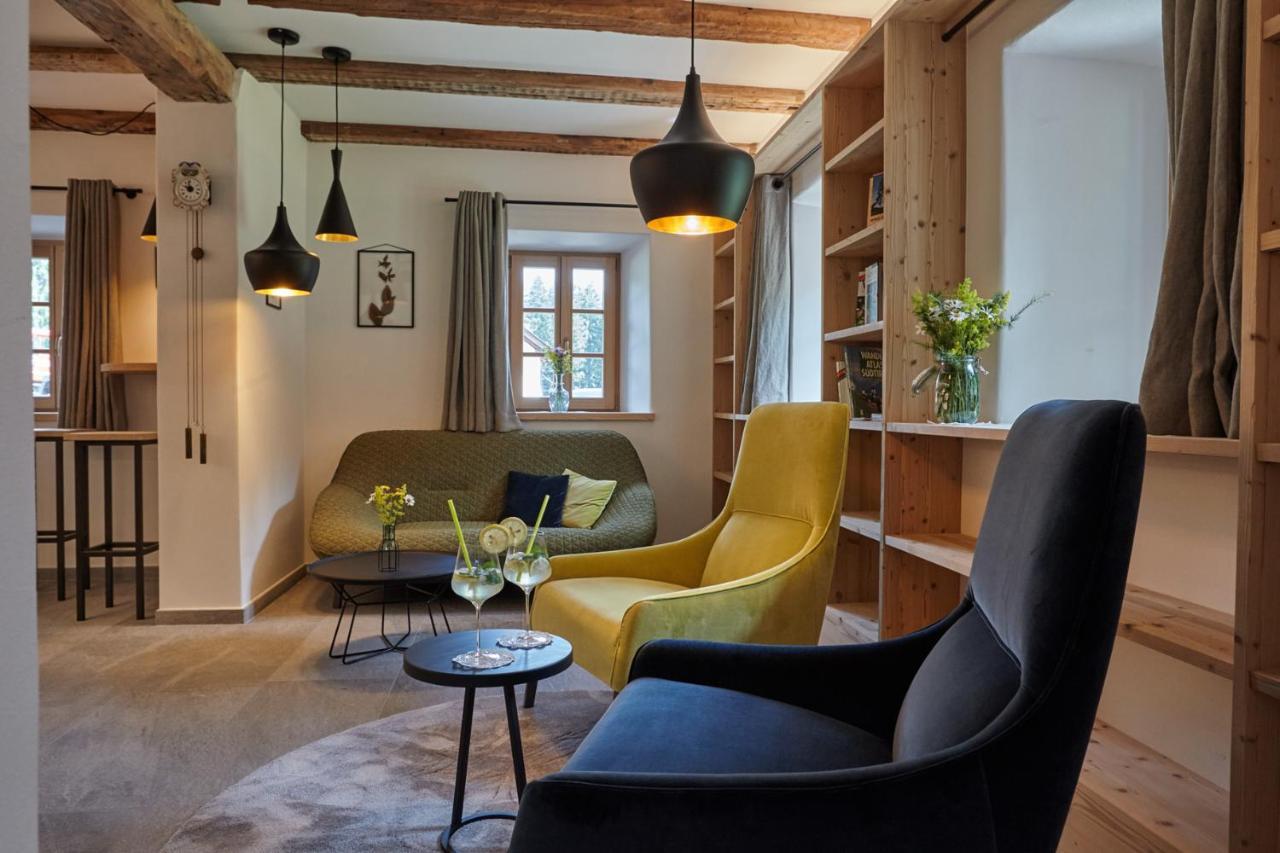 Natura Boutique Chalet Wellness Spa Dobbiaco Bagian luar foto