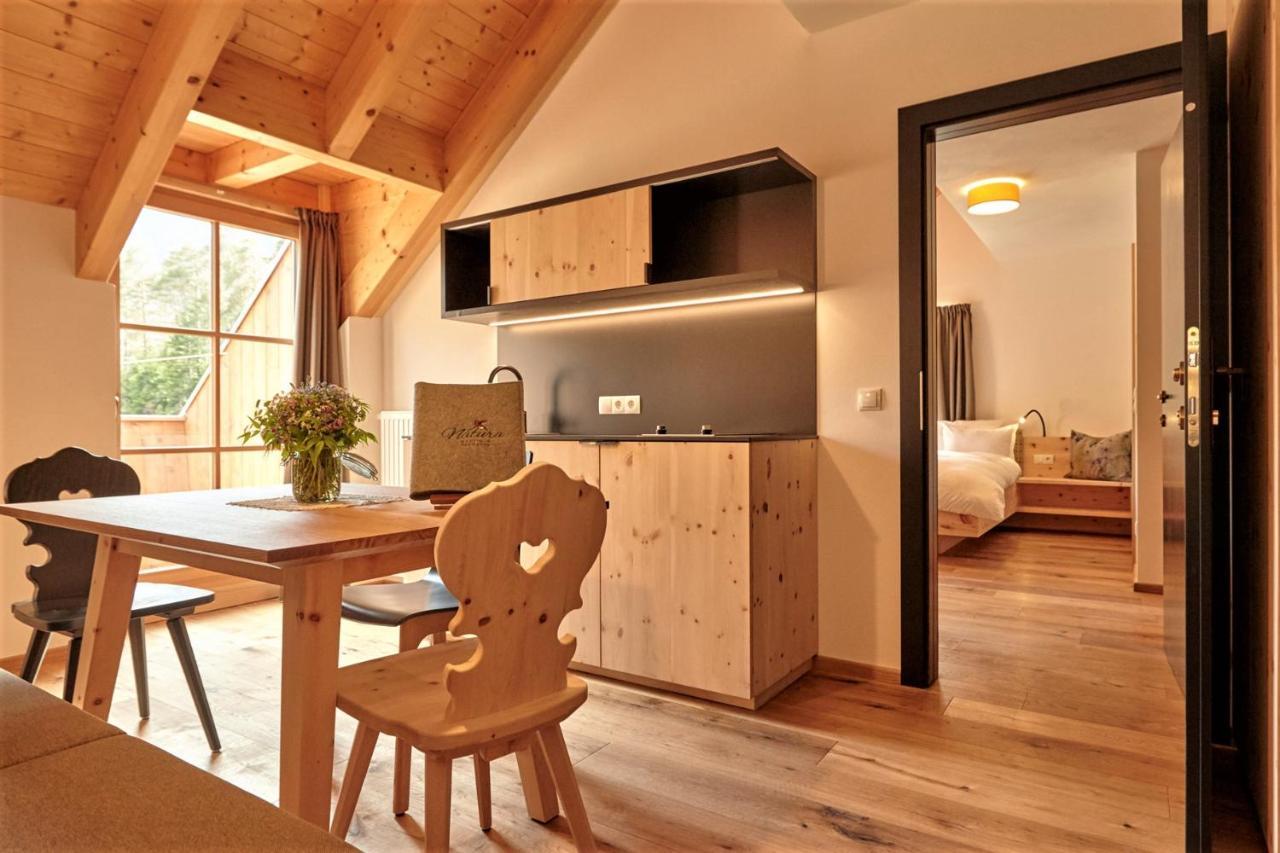 Natura Boutique Chalet Wellness Spa Dobbiaco Bagian luar foto